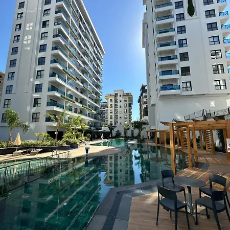 Apartment Ocean - Pool & Sea