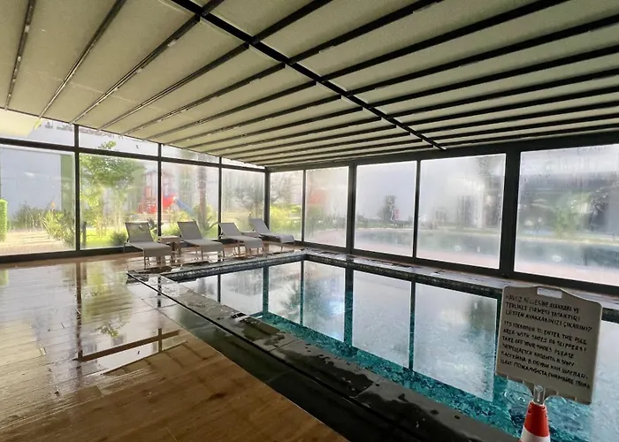 Ocean - Pool & Sea Apartment