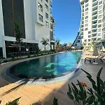 Ocean - Pool & Sea Appartement *