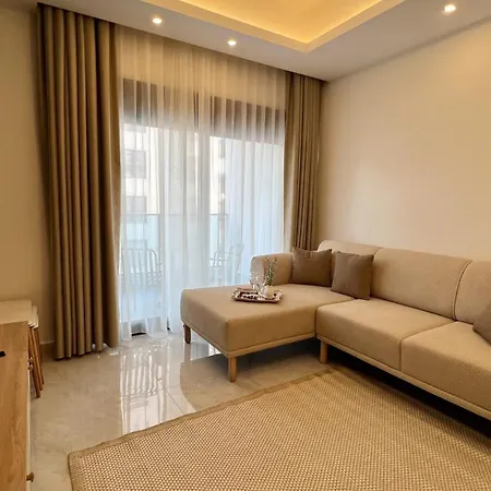 Ocean - Pool & Sea Apartment Alanya