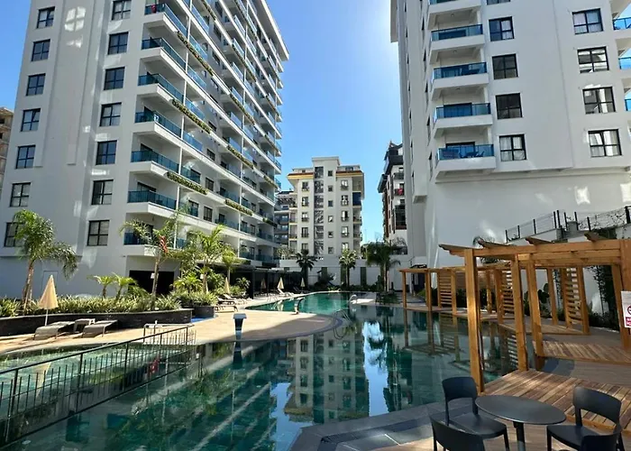 Apartment Ocean - Pool & Sea